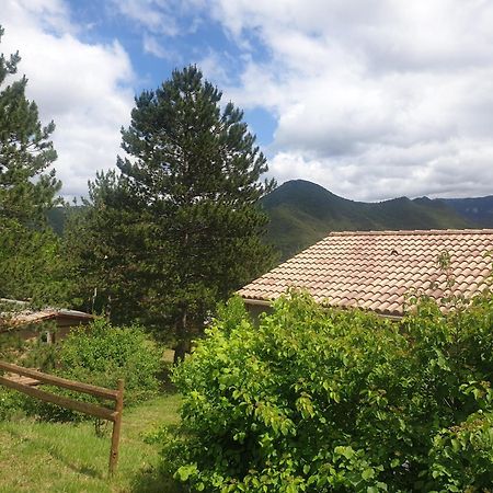 Camping Municipal La Sapinette Quillan Dış mekan fotoğraf